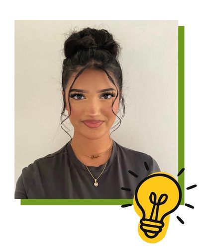 A headshot of student of Haniyyah with a lightbulb illustration.
