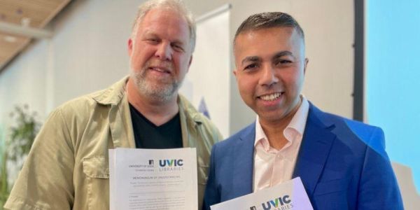 UVic Librarian Jonathan Bengtson and Chief Digital and Information Officer Masud Khokhar, University of Leeds